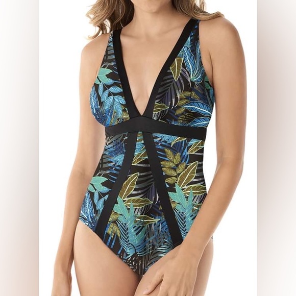 Miraclesuit Swimsuit - Tropical Print - NWT - Picture 2 of 3